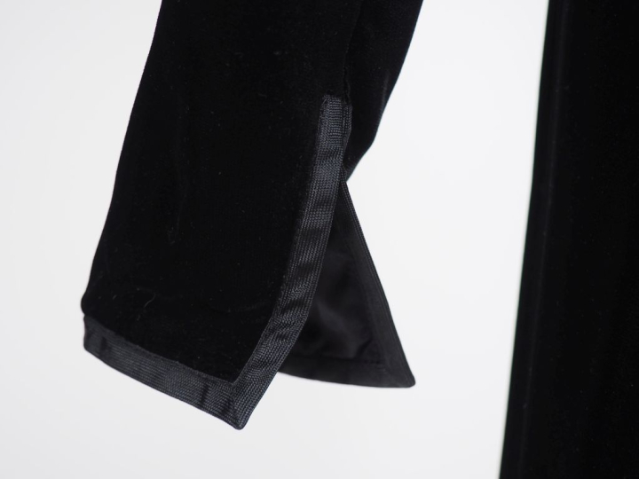 SAINT LAURENT, Rive gauche Robe portefeuille probablement en partie en