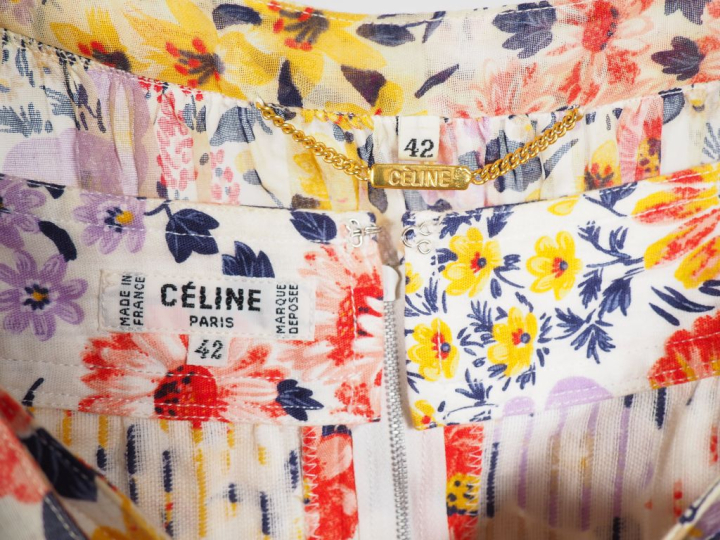 CELINE, Paris  Ensemble comprenant une jupe longue et une blouse assor