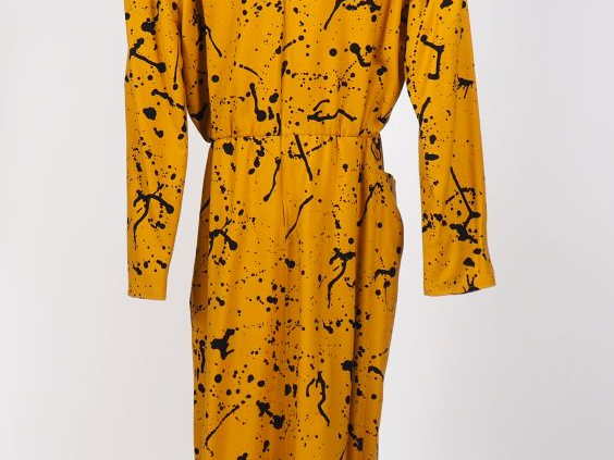 COURREGES, Paris Robe longue en laine (100%) moutarde tâchetée de noir