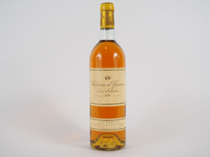 1 BOUTEILLE CHÂTEAU D'YQUEM 1er CCS SAUTERNES - 1979 - BG/CAPSULE LEGE