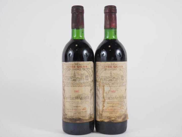 2 BOUTEILLES CUVÉE GALIUS GC ST ÉMILION - 1982 - BG/ET