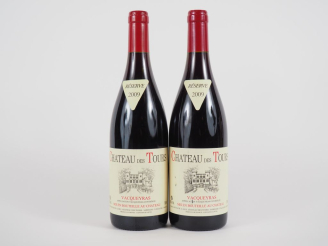 Vente aux enchères 2 BOUTEILLES CHÂTEAU DES TOURS 'RÉSERVE' VACQUEYRAS EMMANUEL REYNAUD -