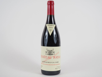 Vente aux enchères 1 BOUTEILLE CHÂTEAU RAYAS CHÂTEAUNEUF DU PAPE - 2010