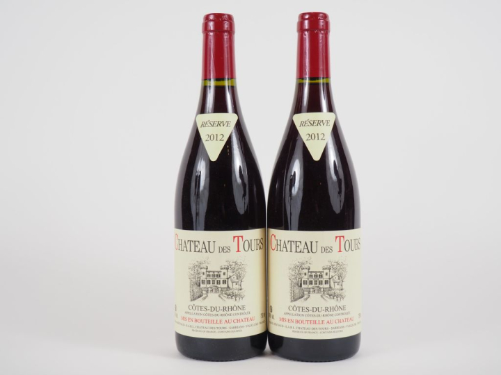 2 BOUTEILLES CHÂTEAU DES TOURS 'RÉSERVE' EMMANUEL REYNAUD - 2012