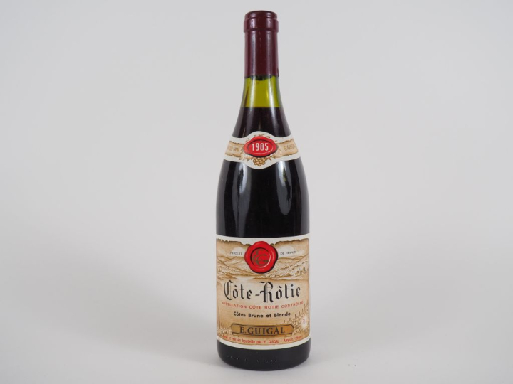 1 BOUTEILLE CÔTE RÔTIE 'BRUNE ET BLONDE' E. GUIGAL - 1985 - 2,5 CM