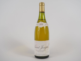 Vente aux enchères 1 BOUTEILLE SAINT JOSEPH BLANC J.L. GRIPPAT - 1986 - 4 CM