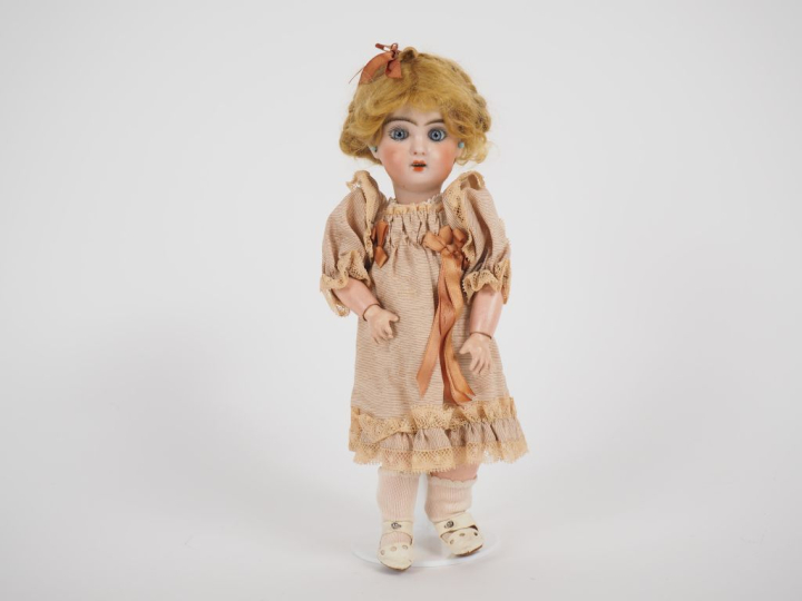 Bébé Jumeau période SFBJ marqué 1907 1, tête porcelaine bouche ouverte