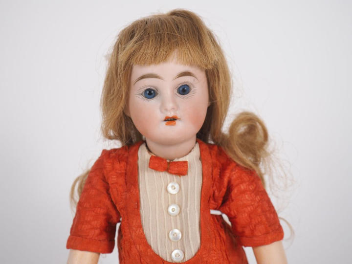 Poupée Bleuette Fleischmann tête porcelaine bouche ouverte yeux fixes 