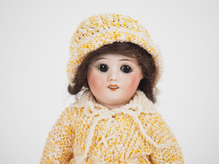 Jolie poupée type Bleuette SFBJ moule 60 8/0 tête porcelaine bouche ou