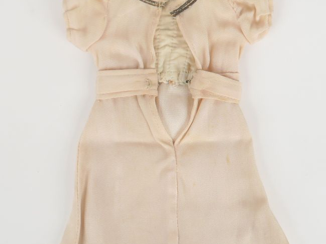 « Elisabeth », robe de cérémonie. Robe de soirée qui rend hommage à la