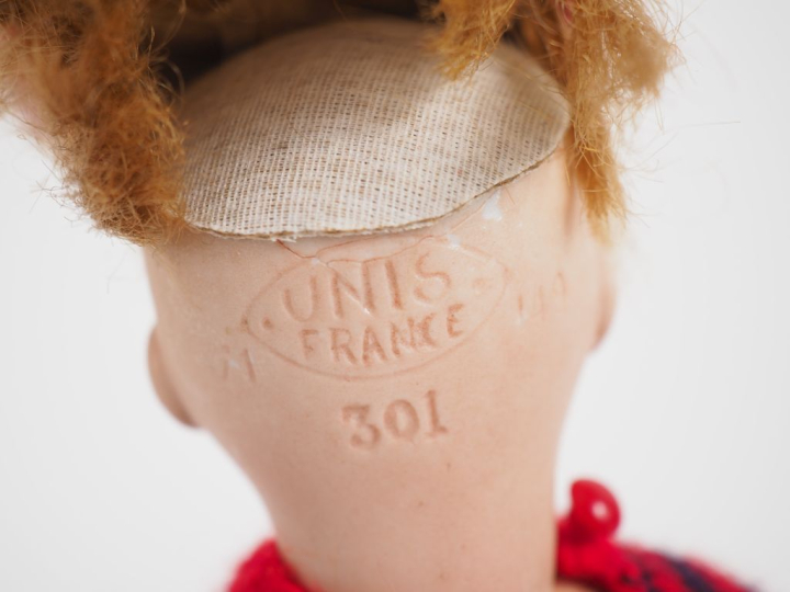 Poupée Bleuette Unifrance 301 tête porcelaine bouche ouverte yeux basc