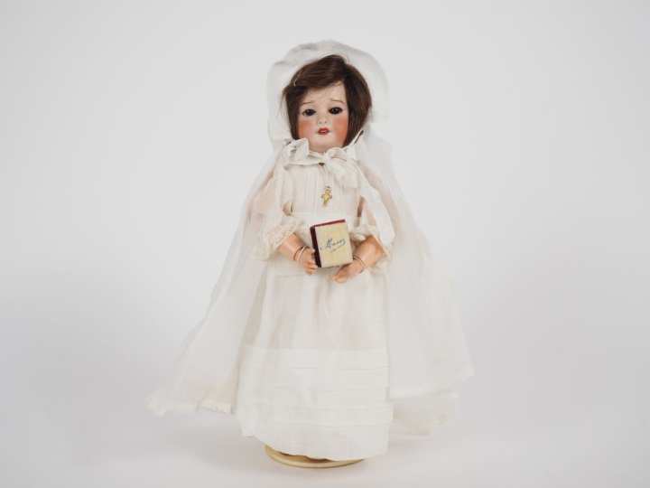Poupée Bleuette Unisfrance tête porcelaine bouche ouverte yeux bascula
