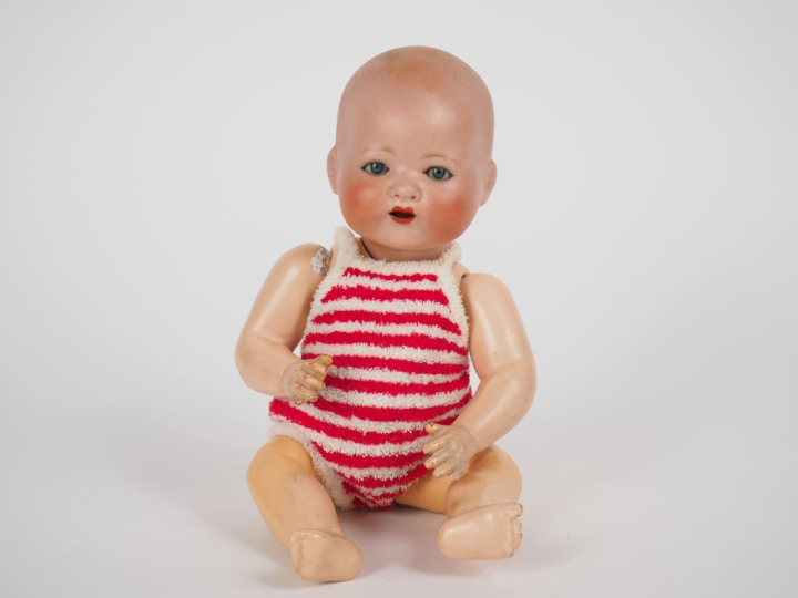 Bambino petit frère de Bleuette tête porcelaine bouche ouverte avec la