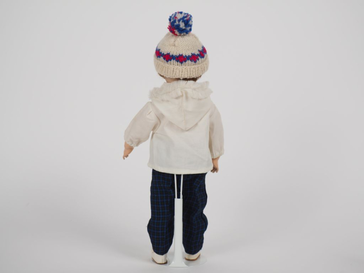 Poupée Bleuette Unisfrance 301 tête porcelaine bouche ouverte yeux bas