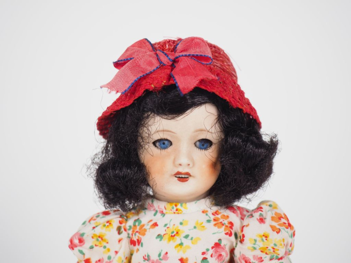 Poupée Bleuette Unisfrance 301  1 1/4  tête porcelaine bouche ouverte 