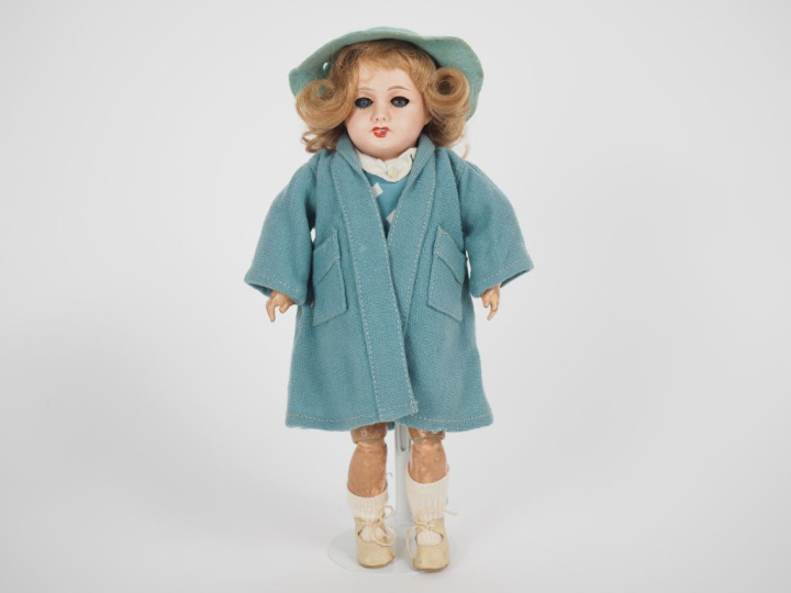 Poupée Bleuette Unifrance marqué 301 1 1/4 tête porcelaine bouche ouve