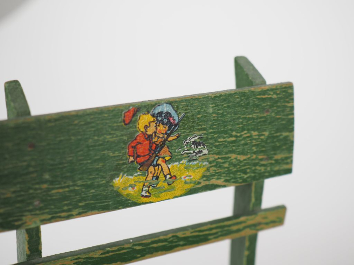 Lot de mobilier de jardin taille bleuette des années 30 très joli modè