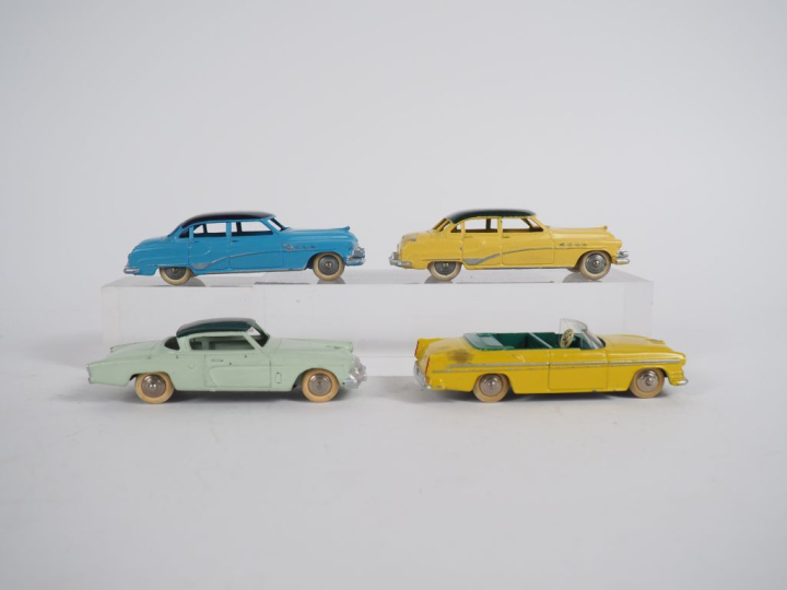 Dinky toys France lot de 4 miniatures au 1/43e dont : Chrysler New Yor