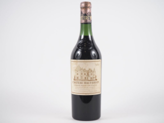 Vente aux enchères 1 BOUTEILLE CHÂTEAU HAUT BRION 1er GCC GRAVES - 1965 - 3 CM/ETLT