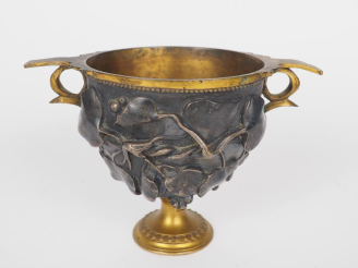 Vente aux enchères Coupe 1900, « Lierre » en bronze sur piédouche à deux patines, Signée 