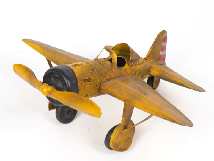 Avion à hélice miniature en tôle peinte, "F-AUZI". Dim. 1- x 21 x 25 c