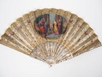 Vente aux enchères Eventail XVIIIème circa 1790. 16 brins + 2 MB. Magnifique monture en n