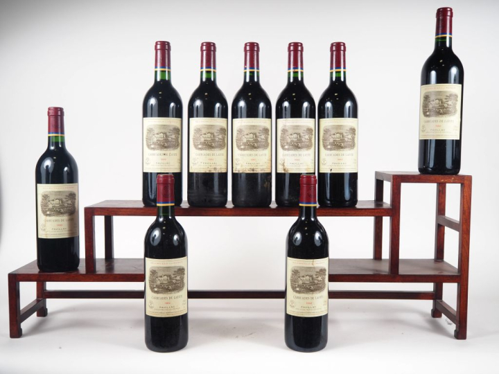 9 BOUTEILLES CARRUADES DE LAFITE PAUILLAC - 1992 - 3 ET/2 ETLA 