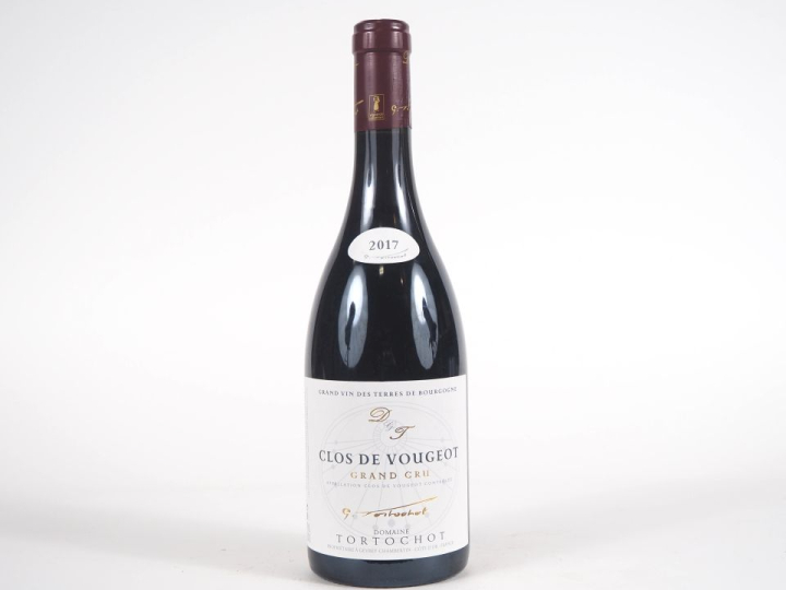 1 BOUTEILLE CLOS DE VOUGEOT GC DOMAINE TORTOCHOT - 2017