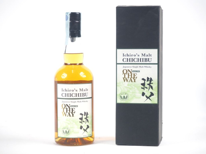 CHICHIBU 'ON THE WAY' 2015 BOTTLE #7990/10700 70 cl - 55.5 % - COFFRET