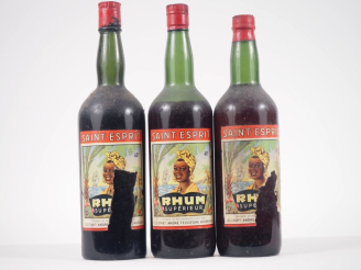 Vente aux enchères 3 VIEILLES BOUTEILLES RHUM NEGRITA SAINT ESPRIT - 2 ÉTIQUETTES DÉCHIRÉ