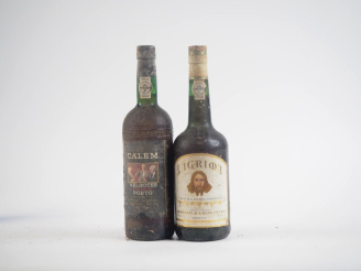 Vente aux enchères 2 BOUTEILLES : 1 PORTO BLANC CALEM VELHOTES BS/1 PORTO LAGRIMA ADRIANO