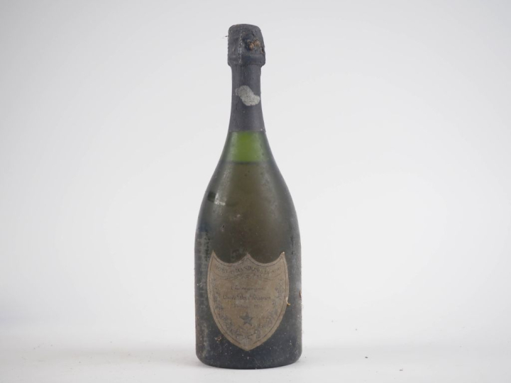 1 BOUTEILLE CHAMPAGNE DOM PÉRIGNON - 1973 - 2,5 CM SOUS LA COIFFE/BS