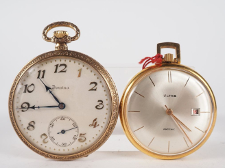 Vente aux enchères DOMINA Montre de gousset de style Art déco en plaqué or.  Cadran à chi