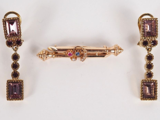 Vente aux enchères Broche barrette en plaqué or, sertie de pierres fantaisie et de petite