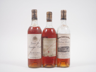Vente aux enchères 3 BOUTEILLES : 1 CHÂTEAU LASALLE - 1962 - HEP / 1 CHÂTEAU BOUCHOC STE 