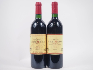 Vente aux enchères 2 BOUTEILLES CHÂTEAU LYNCH MOUSSAS GCC PAUILLAC - 1990 - ET 