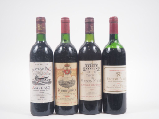 Vente aux enchères 4 BOUTEILLES : 1 CHÂTEAU TAYAC MARGAUX - 1990 / 1  ST ÉMILION GC - 199