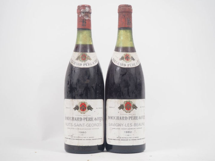 2 BOUTEILLES BOUCHARD PÈRE ET FILS : 1 SAVIGNY LES BEAUNE - 1982 - 3 C