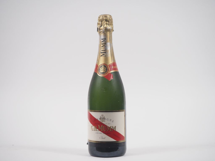 1 BOUTEILLE CHAMPAGNE MUMM "CORDON ROUGE"
