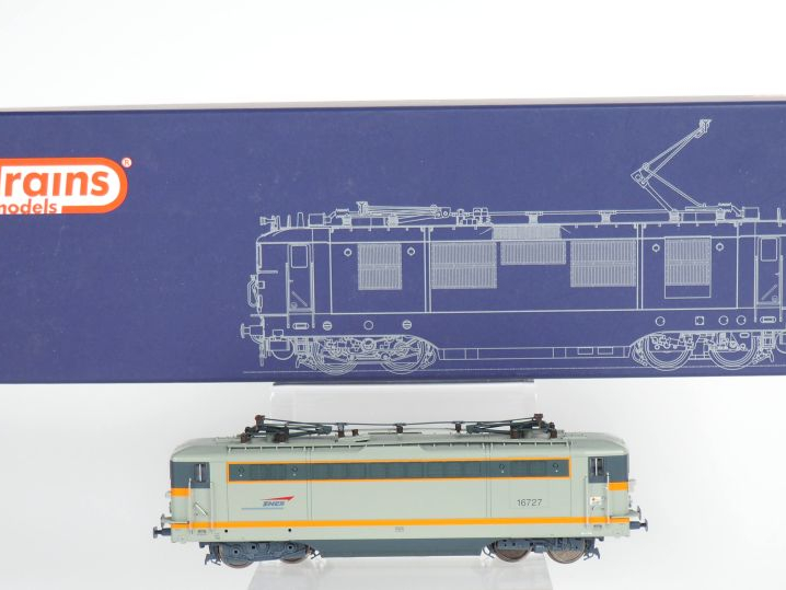 Matériel roulant Ho VITRAINS Models réf 2185 Motrice BB 16727 Livrée B