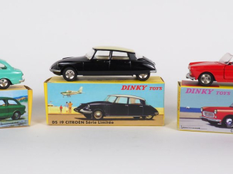 Vente aux enchères Dinky Toys Chine lot de 3 voitures Atlas