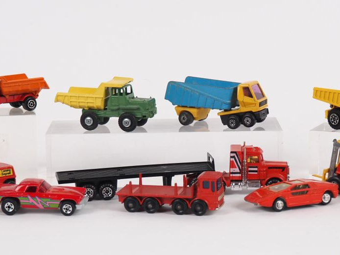 Lot de micro miniature en metal dont lesney, majorette etc au 1/86e au