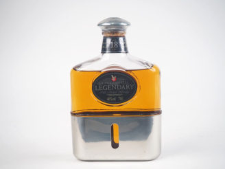 Vente aux enchères CLAN CAMPBELL 18 YEARS LEGENDARY - 40 % - NIVEAU LÉGEREMENT BAS