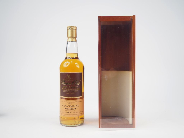 ST MAGDALENE 30 YEARS GORDON   MACPHAIL DISTILLED : 1975 - BOTTLED : 1