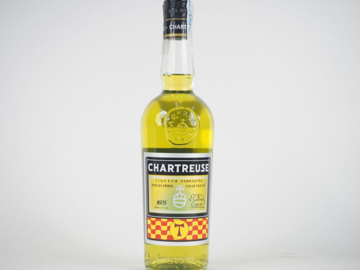 1 BOUTEILLE CHARTREUSE JAUNE ÉPISCOPALE "LA TAU" - 2017