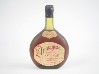 Vente aux enchères 1 BOUTEILLE ARMAGNAC "HORS D'AGE" O. FOURTET 42 % 