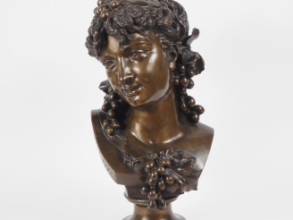 Vente aux enchères JC de BLEZER.  "portrait de Bacchanale en buste" Sculpture en bronze S