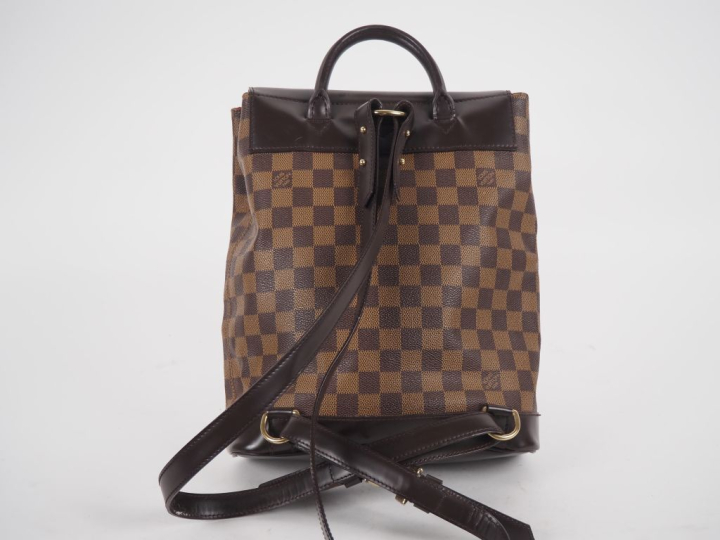 Louis VUITTON.  Sac SOHO (c 2010)  en toile damier ébène et cuir ébène