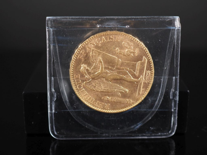 Pièce de 100 Francs or, République Française, 1910-A. FRAIS ACHETEURS 