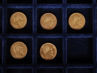 Vente aux enchères Cinq pièces de 20 Francs or, 1854-A.  FRAIS ACHETEURS 10% HT.